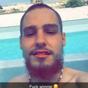 Meet your Posher, Ethan